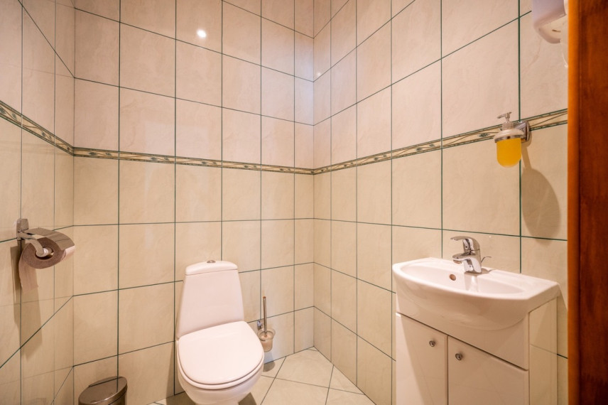 Parduodamas namas Čekoniškių g., Vilniaus m., Vilniaus m. sav., 290.05 m2 ploto, 2 aukštai 23