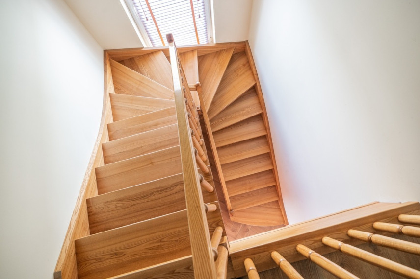 Parduodamas namas Čekoniškių g., Vilniaus m., Vilniaus m. sav., 290.05 m2 ploto, 2 aukštai 25