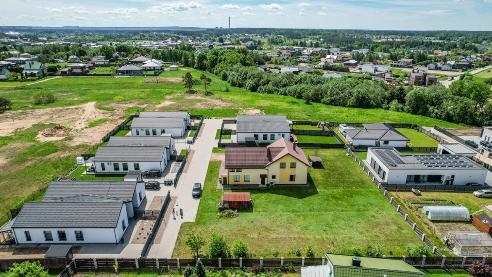 Parduodamas namas Čekoniškių g., Vilniaus m., Vilniaus m. sav., 290.05 m2 ploto, 2 aukštai 35
