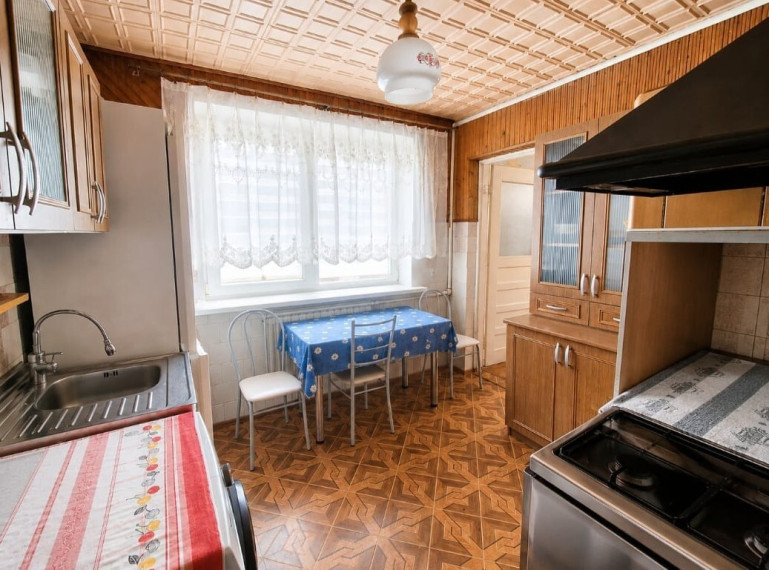Parduodamas namas Gedimino g., Raseinių m., Raseinių r. sav., 99.81 m2 ploto, 1 aukštai 10