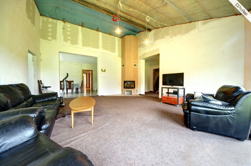 Parduodamas namas Širvintų r. sav., Kernavės sen., 465 m2 ploto, 2 aukštai 10