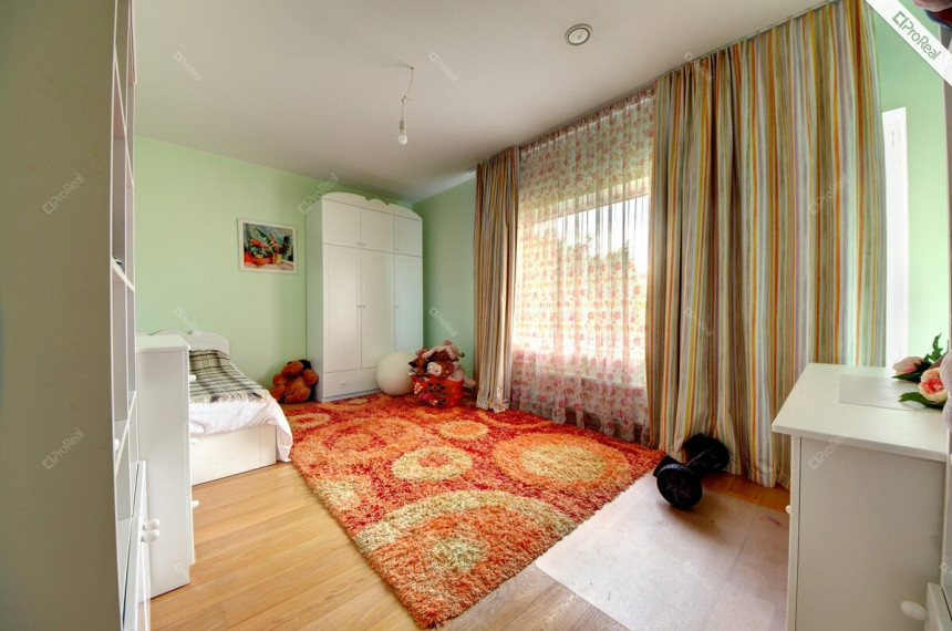 Parduodamas namas Širvintų r. sav., Kernavės sen., 465 m2 ploto, 2 aukštai 14