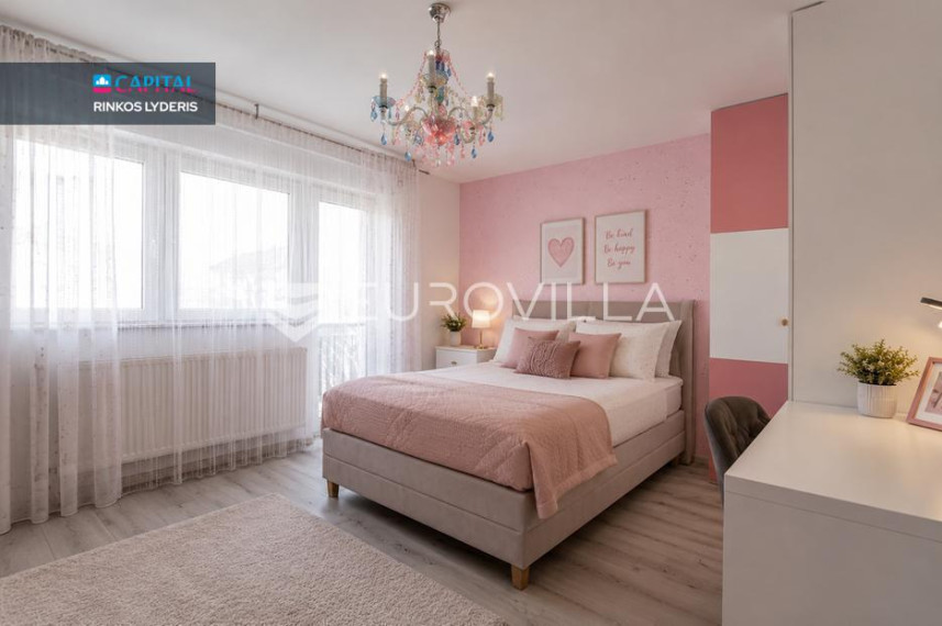 Parduodamas namas Ulica Ferdinanda Konščaka 5Z , 306.00 kv.m ploto, 3 Floors 9
