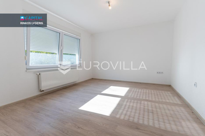 Parduodamas namas Ulica Jakova Gotovca 23 , 344.00 kv.m ploto, 4 Floors 7