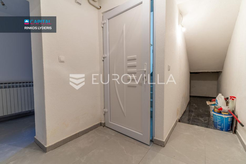 Parduodamas namas Ulica Jakova Gotovca 23 , 344.00 kv.m ploto, 4 Floors 46