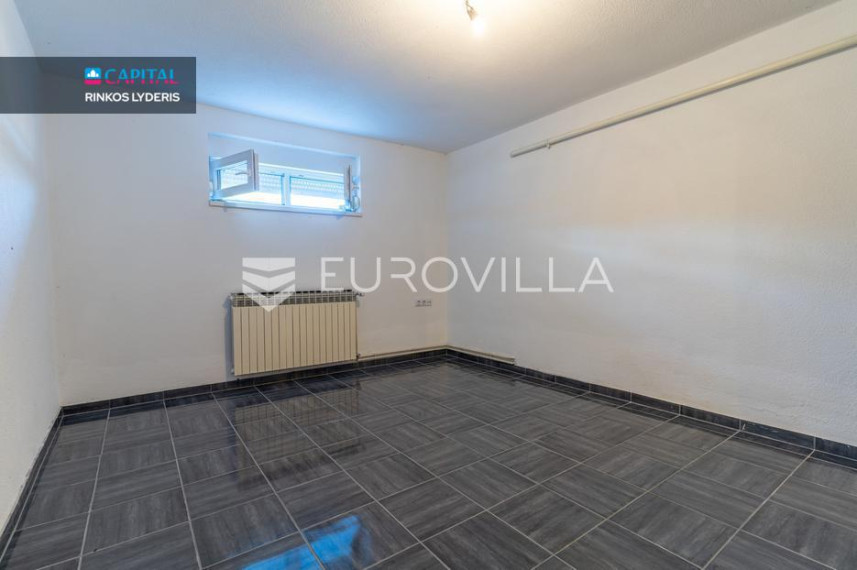 Parduodamas namas Ulica Jakova Gotovca 23 , 344.00 kv.m ploto, 4 Floors 47