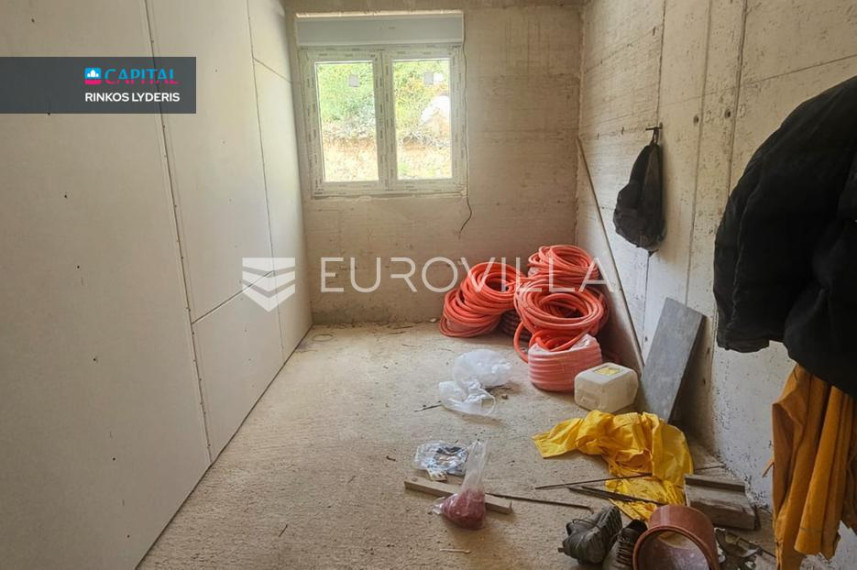 Parduodamas butas Ulica Hrvatskih žrtava 112 , 89.80 kv.m ploto, 2 kambariai 5