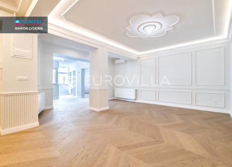 Parduodamas butas Trg Žrtava Fašizma 7 , 105.00 kv.m ploto, 2 kambariai Parduodamas butas Trg Žrtava Fašizma 7 , 105.00 kv.m ploto, 2 kambariai