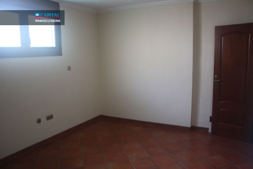 Parduodamas namas Calle Veleta 11V , 225.00 kv.m ploto,  Floors 1