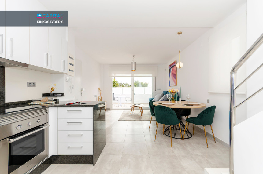 Parduodamas namas Calle del Lago 90 , 116.00 kv.m ploto,  Floors 6