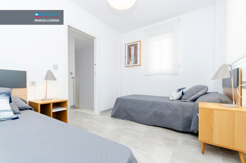 Parduodamas namas Calle del Lago 90 , 116.00 kv.m ploto,  Floors 13
