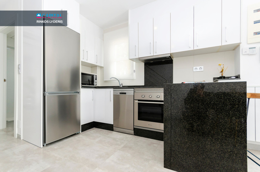 Parduodamas namas Calle del Lago 90 , 116.00 kv.m ploto,  Floors 20