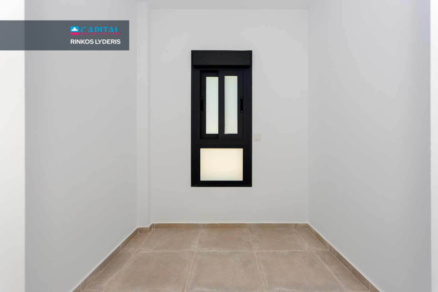 Parduodamas namas Calle Ruperto Chapi 39 , 112.00 kv.m ploto,  Floors 21