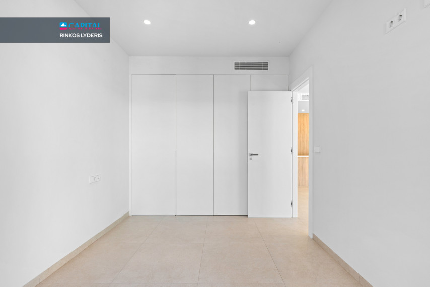 Parduodamas butas Avenida de la Ventas 51 , 90.00 kv.m ploto, 3 kambariai 15
