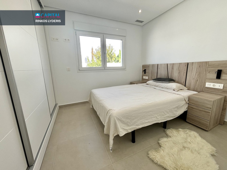 Parduodamas namas Calle Goya 121 , 120.00 kv.m ploto,  Floors 25