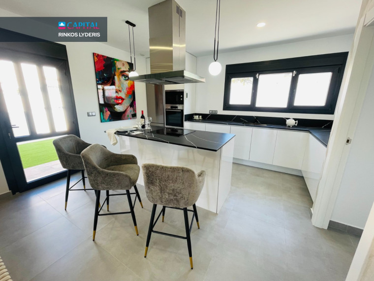 Parduodamas namas Calle Ariadna 7 , 368.00 kv.m ploto,  Floors 14