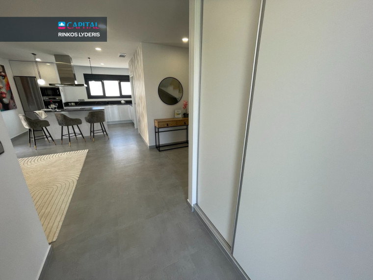 Parduodamas namas Calle Ariadna 7 , 368.00 kv.m ploto,  Floors 18