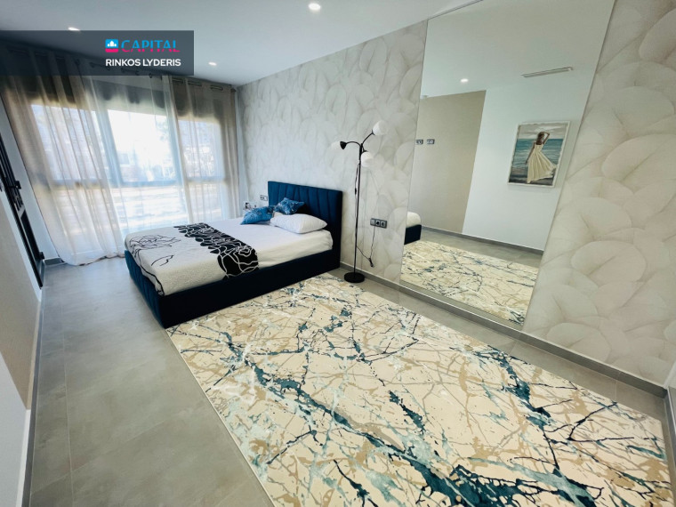 Parduodamas namas Calle Ariadna 7 , 368.00 kv.m ploto,  Floors 23