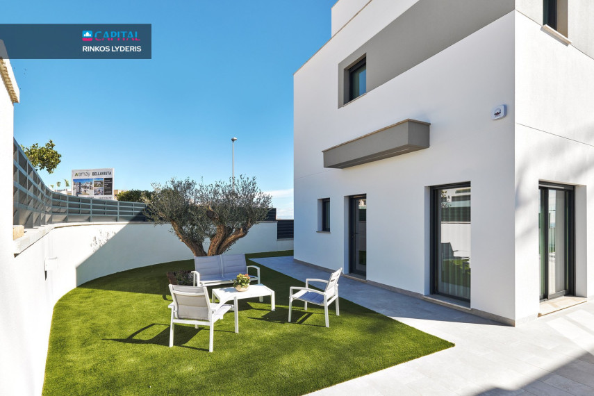 Parduodamas namas Calle lo Aguirre 15 , 237.00 kv.m ploto,  Floors 13