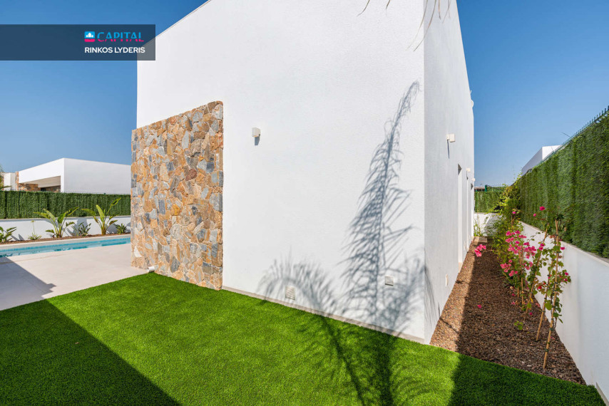 Parduodamas namas Calle Carretero Juan Valera 5 , 109.00 kv.m ploto,  Floors 9