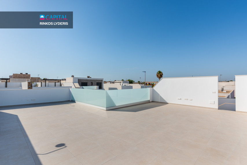 Parduodamas namas Calle Carretero Juan Valera 5 , 109.00 kv.m ploto,  Floors 21