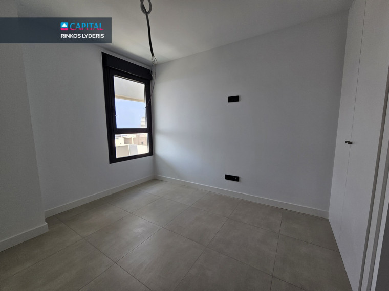 Parduodamas butas Calle Malta 8 , 180.00 kv.m ploto, 2 kambariai 14