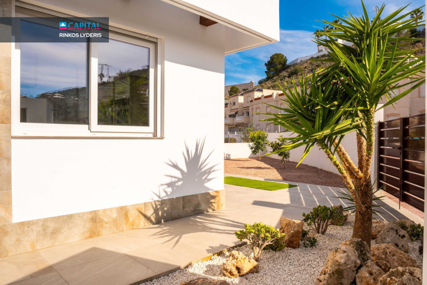 Parduodamas namas Calle Lugar Sector 236 , 189.00 kv.m ploto,  Floors 10