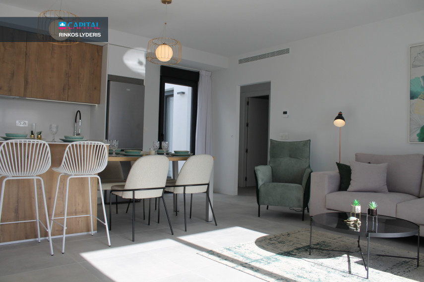Parduodamas namas Calle 10 7 , 112.00 kv.m ploto,  Floors 5