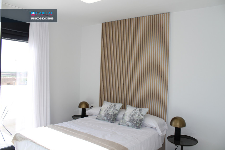 Parduodamas namas Calle 10 7 , 122.00 kv.m ploto,  Floors 8
