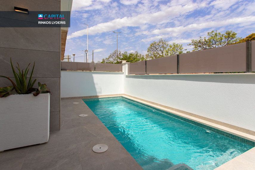 Parduodamas namas Calle Paz 4 , 111.00 kv.m ploto,  Floors 14