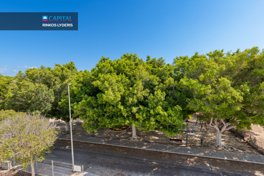Parduodamas namas Calle Río Genil M P 21 , 264.00 kv.m ploto,  Floors 6