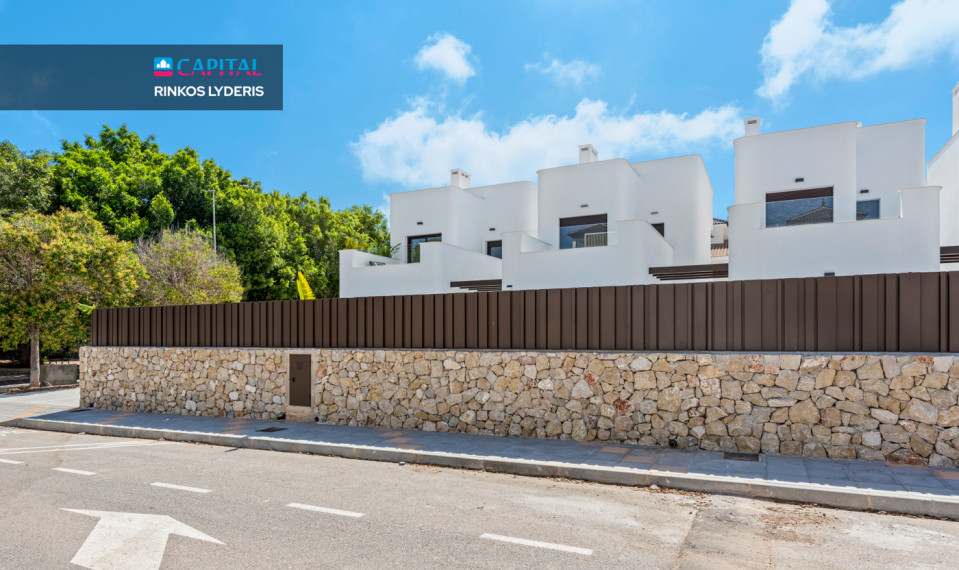 Parduodamas namas Calle Río Genil M P 21 , 264.00 kv.m ploto,  Floors 13
