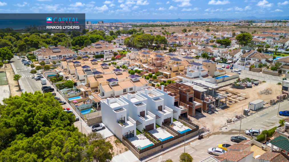 Parduodamas namas Calle Río Genil M P 21 , 264.00 kv.m ploto,  Floors 15