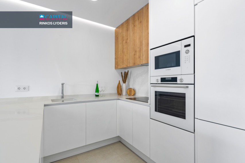 Parduodamas namas Calle Río Genil M P 21 , 264.00 kv.m ploto,  Floors 22