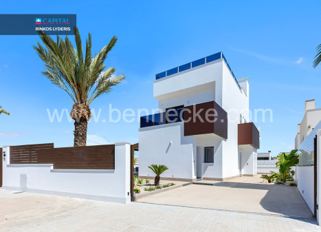 Parduodamas namas Calle Finlandia 10-2 , 168.00 kv.m ploto,  Floors