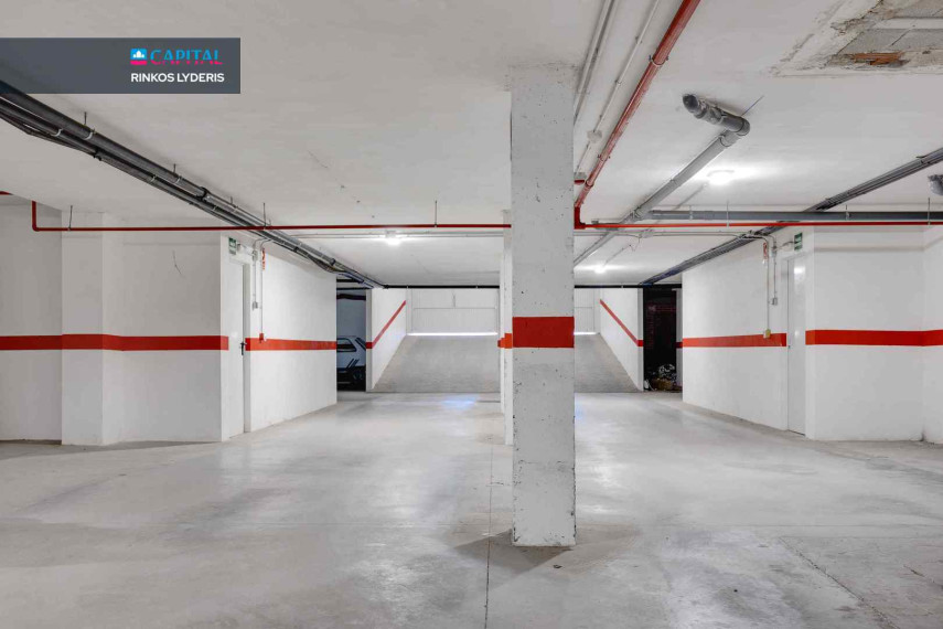 Parduodamas butas Calle Reina Sofía 10 , 93.00 kv.m ploto, 3 kambariai 4
