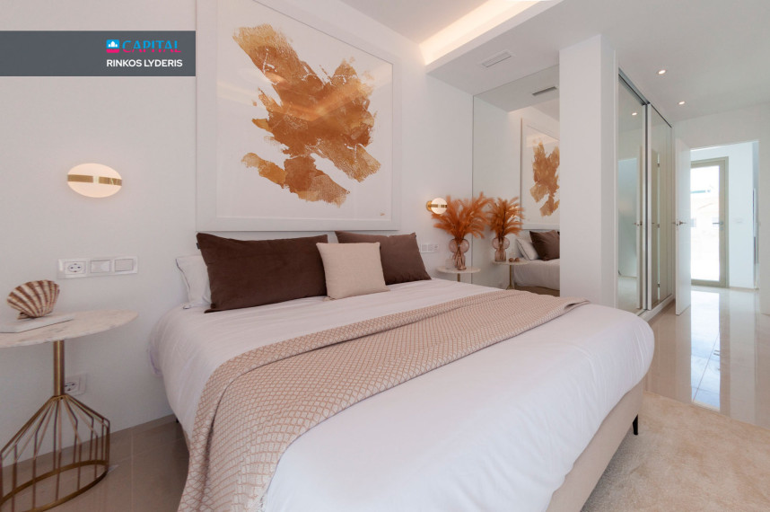Parduodamas namas Calle Isla de Espardell 7 , 167.00 kv.m ploto,  Floors 14