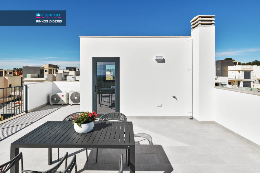 Parduodamas namas Calle lo Aguirre 15 , 237.00 kv.m ploto,  Floors 13