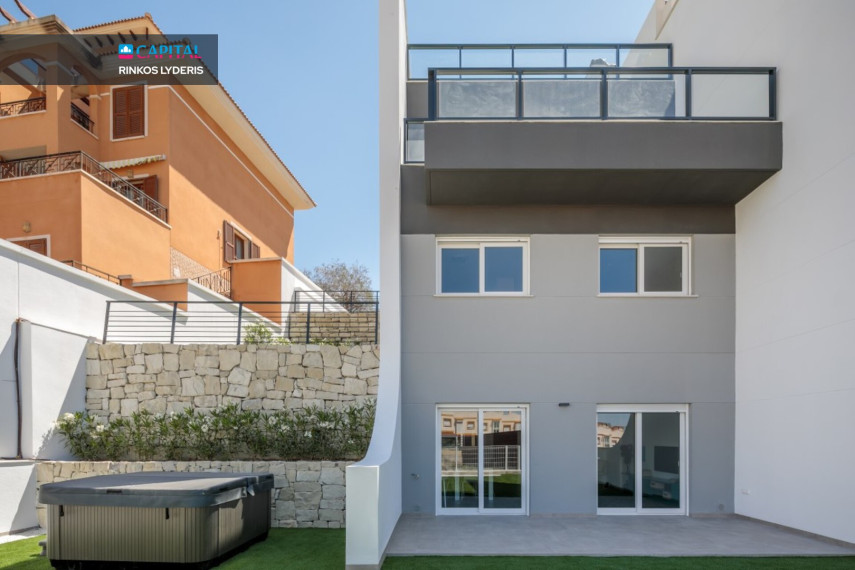Parduodamas namas Avenida Barcelona 27 , 157.00 kv.m ploto,  Floors 7
