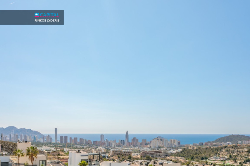 Parduodamas namas Avenida Barcelona 27 , 157.00 kv.m ploto,  Floors 10
