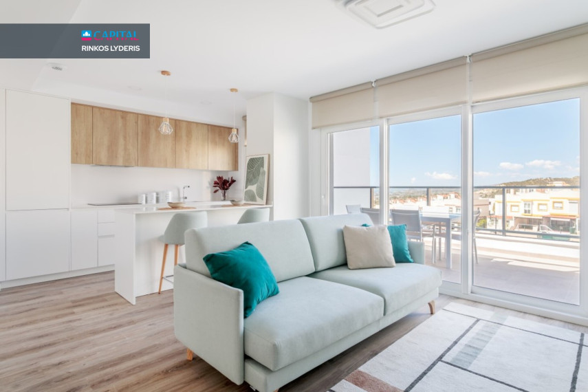 Parduodamas namas Avenida Barcelona 27 , 157.00 kv.m ploto,  Floors 18
