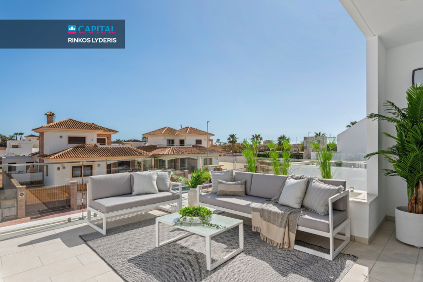 Parduodamas namas Calle Isla de Espardell 3 , 194.00 kv.m ploto,  Floors 7