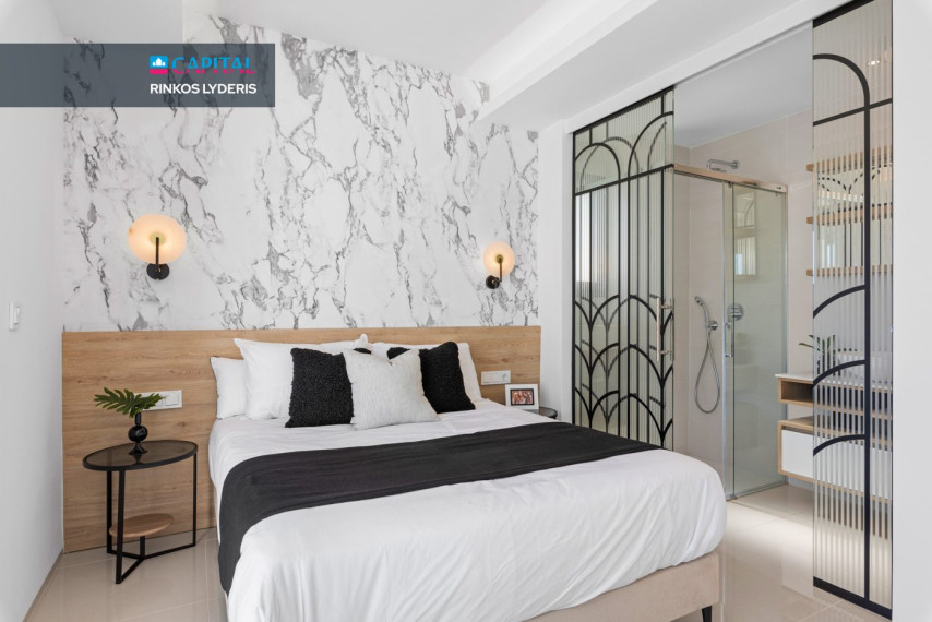 Parduodamas namas Calle Isla de Espardell 3 , 194.00 kv.m ploto,  Floors 23