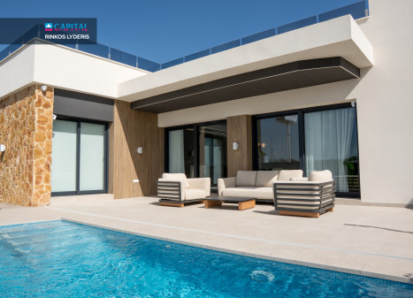 Parduodamas namas Calle Gerona 18 , 179.00 kv.m ploto, Floors Parduodamas namas Calle Gerona 18 , 179.00 kv.m ploto, Floors