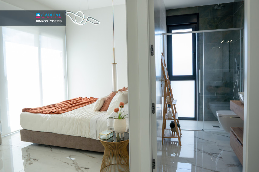 Parduodamas namas Calle Gerona 18 , 179.00 kv.m ploto,  Floors 9