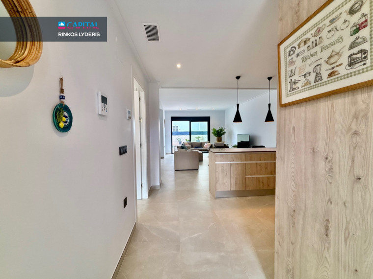 Parduodamas namas Calle Pais Valenciano 78 , 118.00 kv.m ploto,  Floors 6