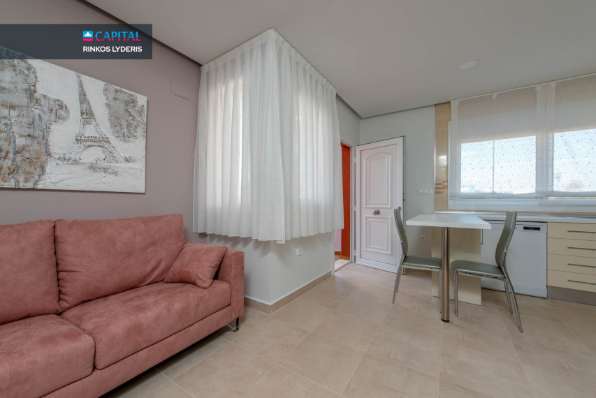 Parduodamas namas Calle 17 2 , 96.00 kv.m ploto,  Floors 2