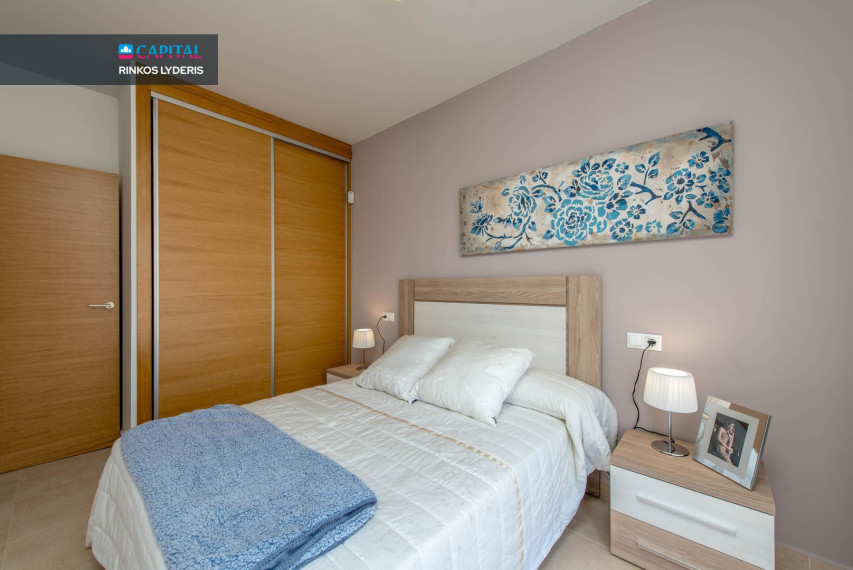 Parduodamas namas Calle 17 2 , 96.00 kv.m ploto,  Floors 8