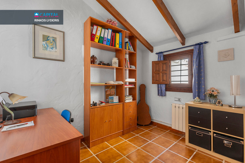 Parduodamas namas Calle Olite 12 , 133.00 kv.m ploto,  Floors 29