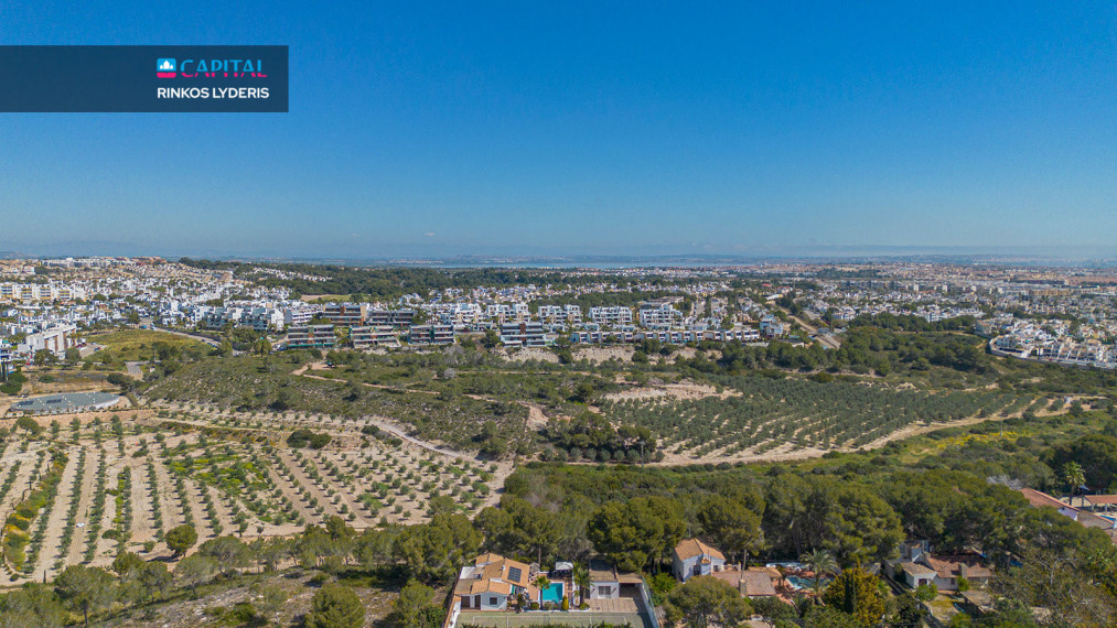 Parduodamas namas Calle Olite 12 , 133.00 kv.m ploto,  Floors 37